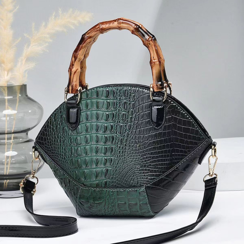 Street Fashion Co - Stylish Universal Ladies Crossbody Bag Fashionable