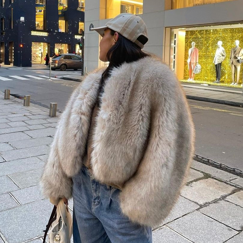 Iconic Street Fashion Week Lux - đánh giá và giá Street Fashion Week