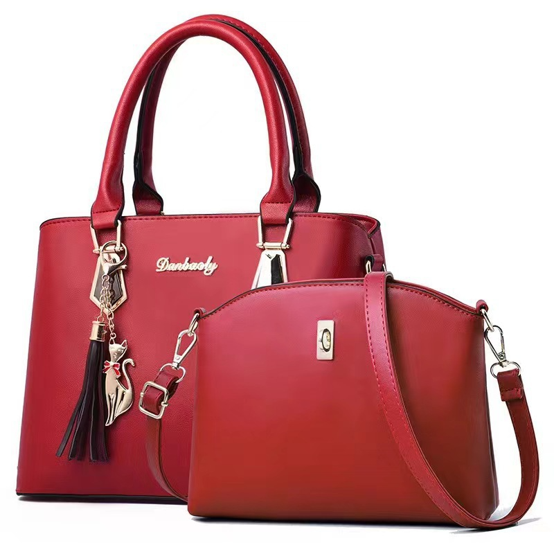 Fashionable women's handbag se - đánh giá và giá Street Fashion Photography