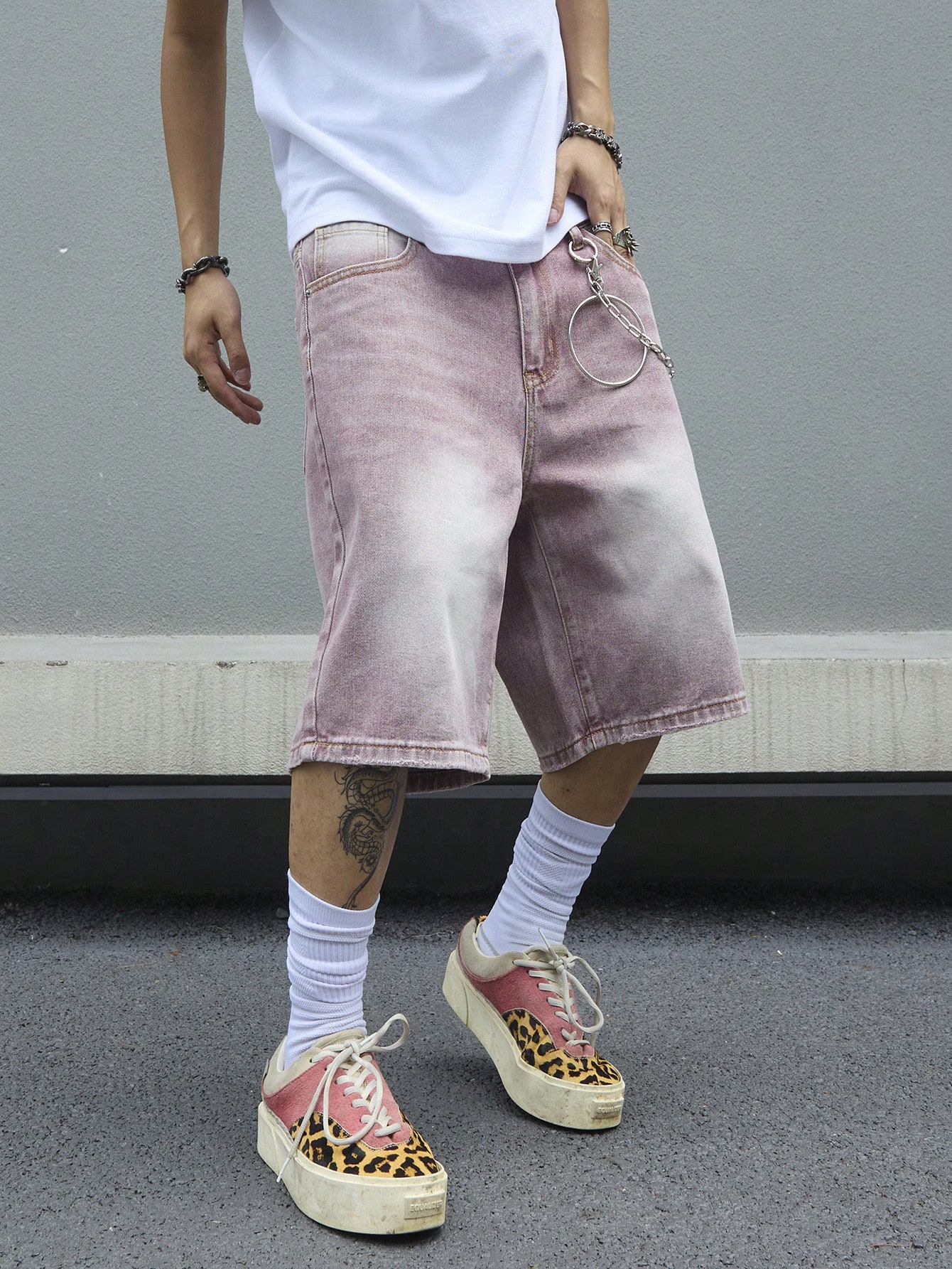 Men's Pink Gradient Denim Shor - đánh giá và giá Street Fashion Baggy